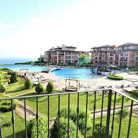 Kaliakria Sea View Flower 托波拉